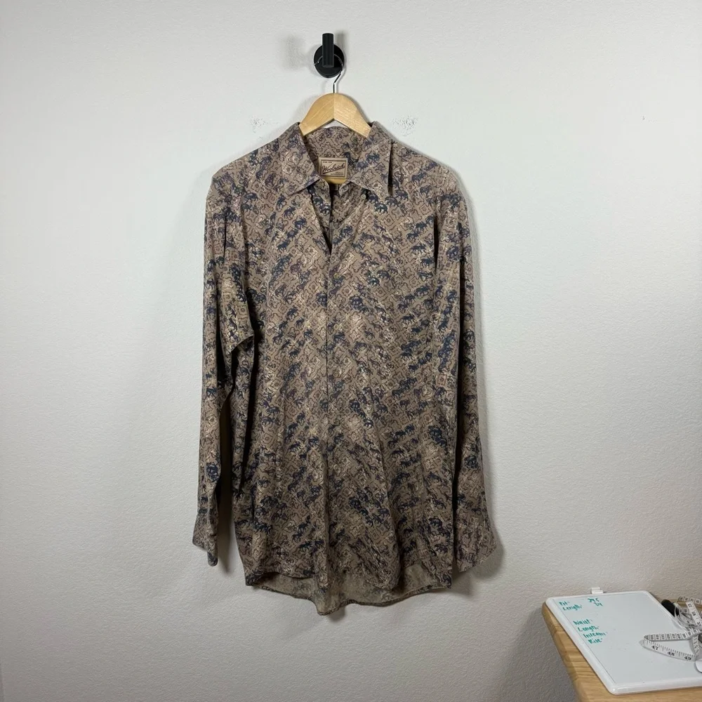 Vintage Woolrich Men’s Wildlife Animal Patterned Button Down Brown/Navy L